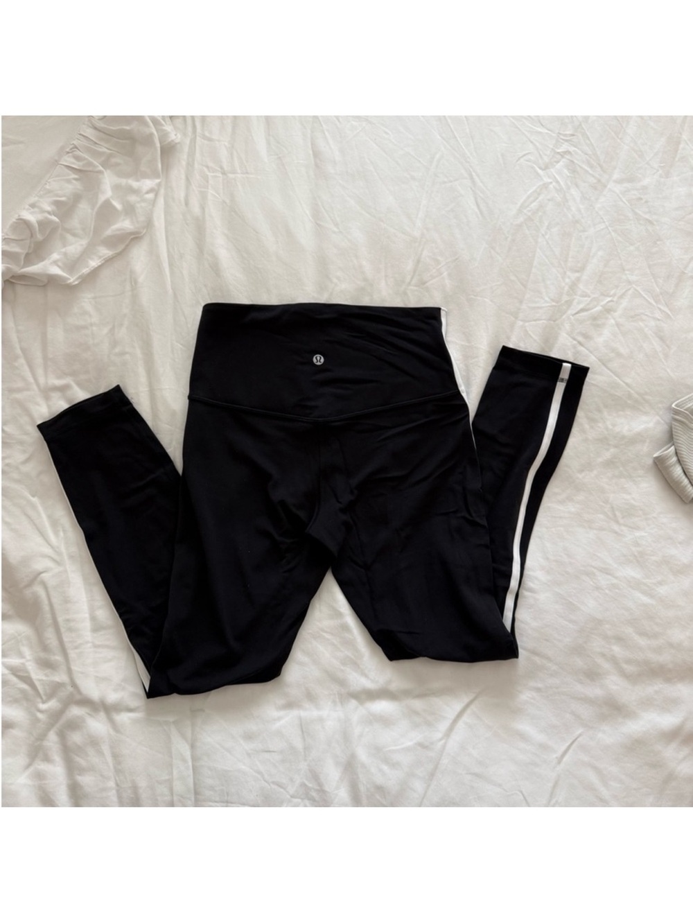 Lululemon Aligns - Picture 3 of 4